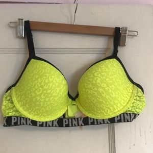 VS PINK lace bra